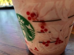 クリスマスストロベリーケーキフラペチーノ