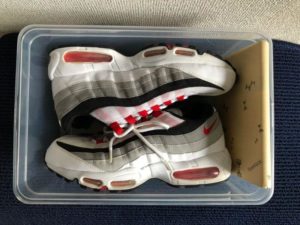 エアマックス　ダイソーシューズケース