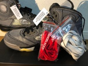 AIR JORDAN 5-OFF-WHITE　紐　画像