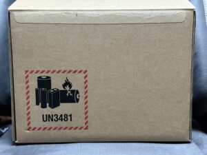 Apple整備済製品輸送箱